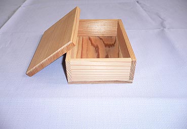 木箱：オルゴール/楽器類NO.1